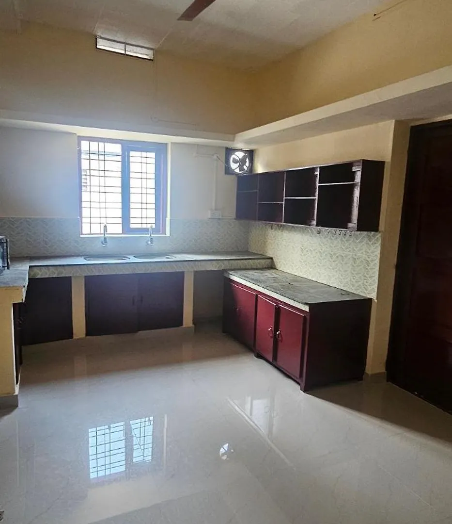 特里凡得琅2Bhk Furnished House - Medical College公寓 特里凡得琅